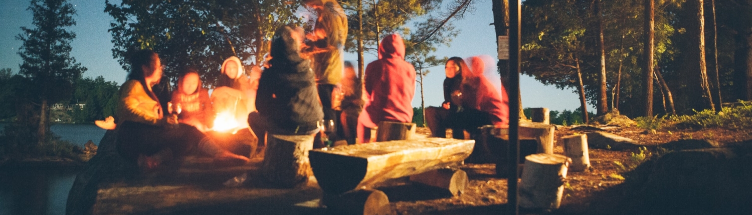 tegan-mierle-fDostElVhN8-unsplash